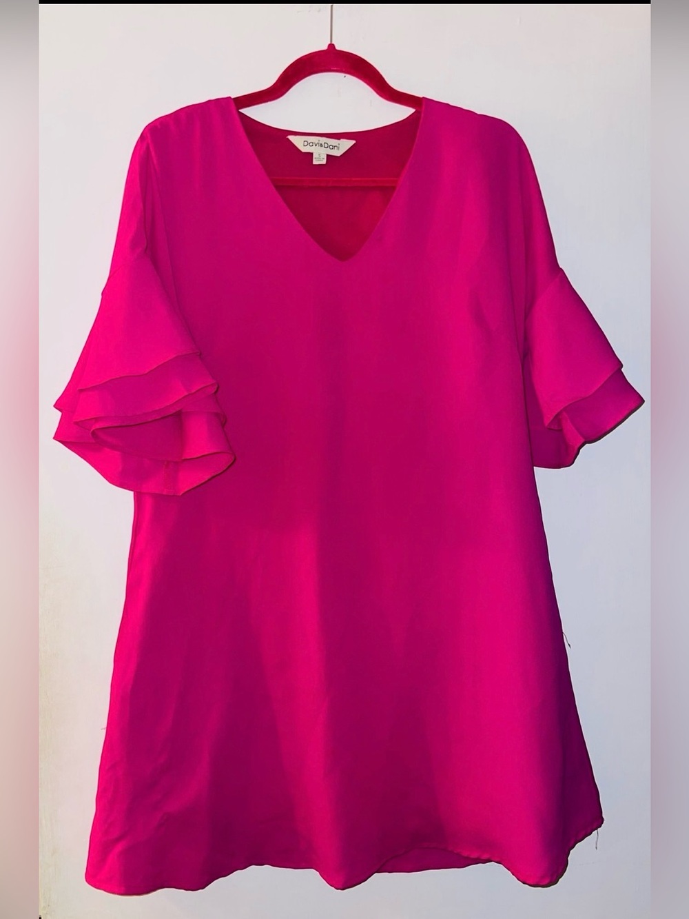DAVI & DANI Fuchsia V-Neck Ruffle Sleeve Mini Dress - Picture 2 of 2
